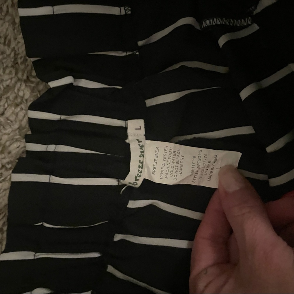 Black & White Dress Pants Lrg - Picture 3 of 4